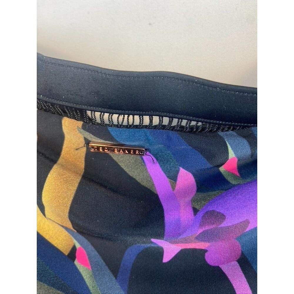 TED BAKER BLACK FLORAL 2 PIECE BIKINI BOTTOMS 36" TOP IS B-C CUP - Picture 4 of 6